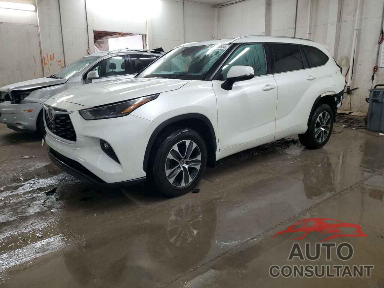 TOYOTA HIGHLANDER 2021 - 5TDGZRBH2MS073708