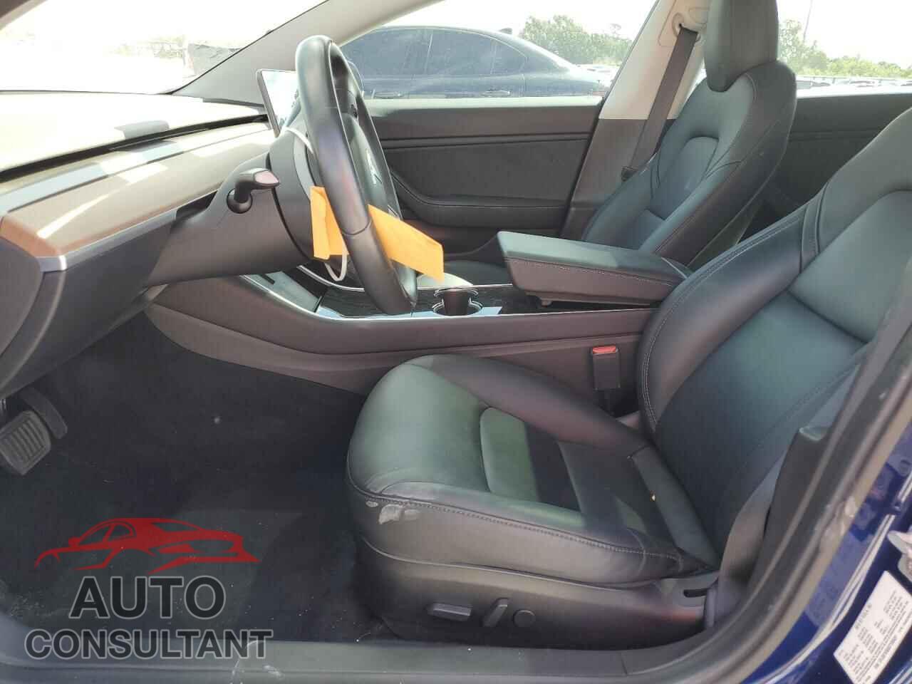 TESLA MODEL 3 2019 - 5YJ3E1EB6KF199431