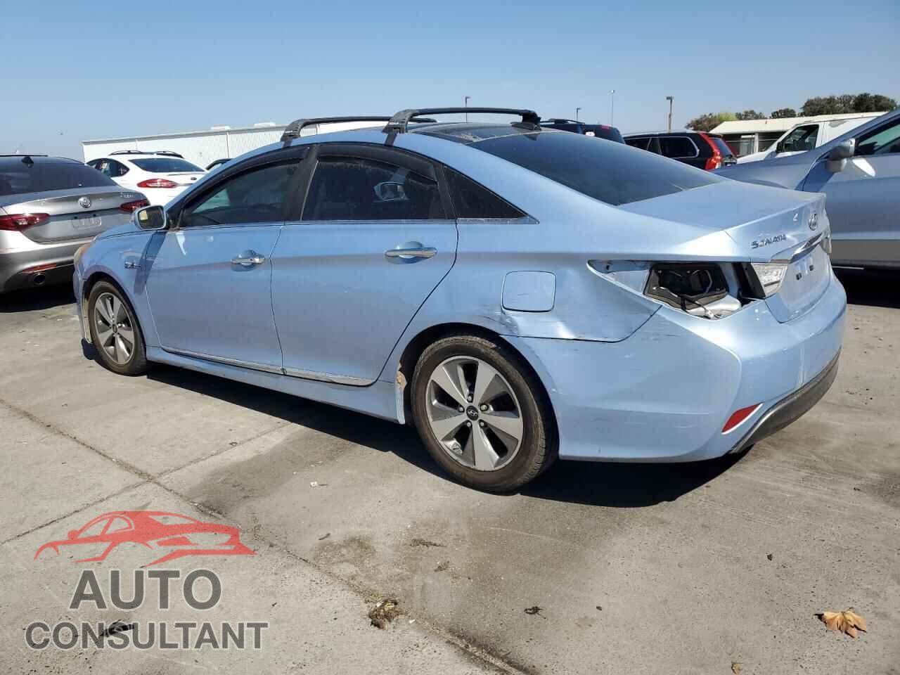 HYUNDAI SONATA 2012 - KMHEC4A43CA043277