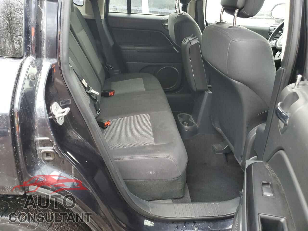 JEEP COMPASS 2011 - 1J4NF4FB3BD133524