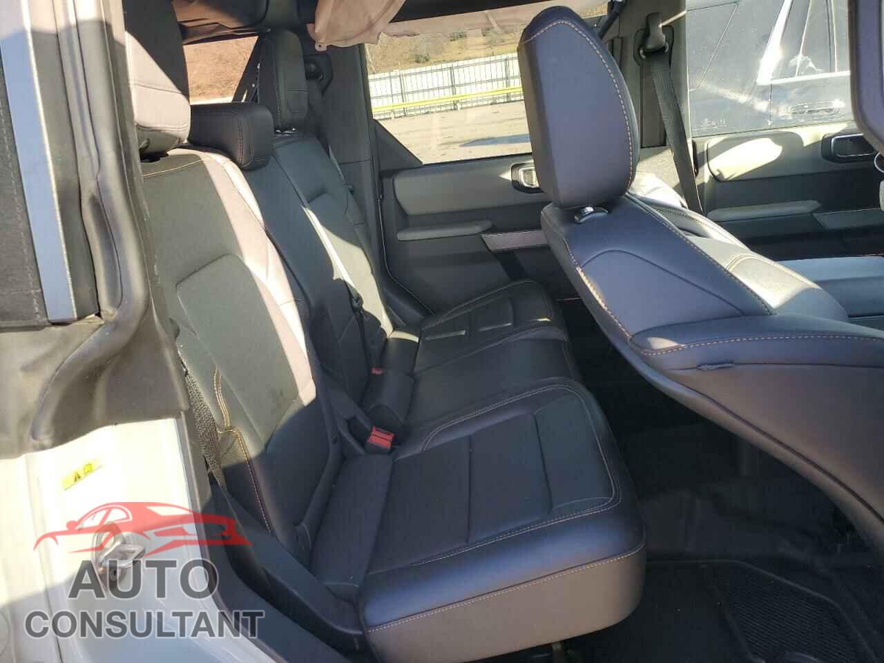 FORD BRONCO 2022 - 1FMEE5DP3NLB65618
