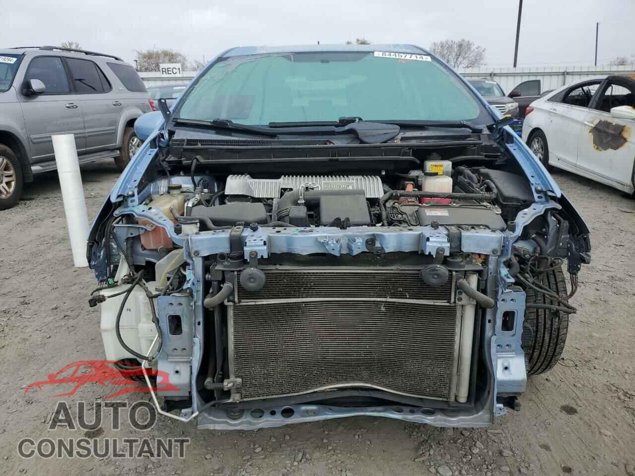 TOYOTA PRIUS 2013 - JTDKN3DP3D3040922