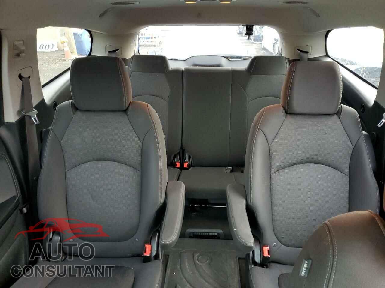 CHEVROLET TRAVERSE 2017 - 1GNKVGKD5HJ331690