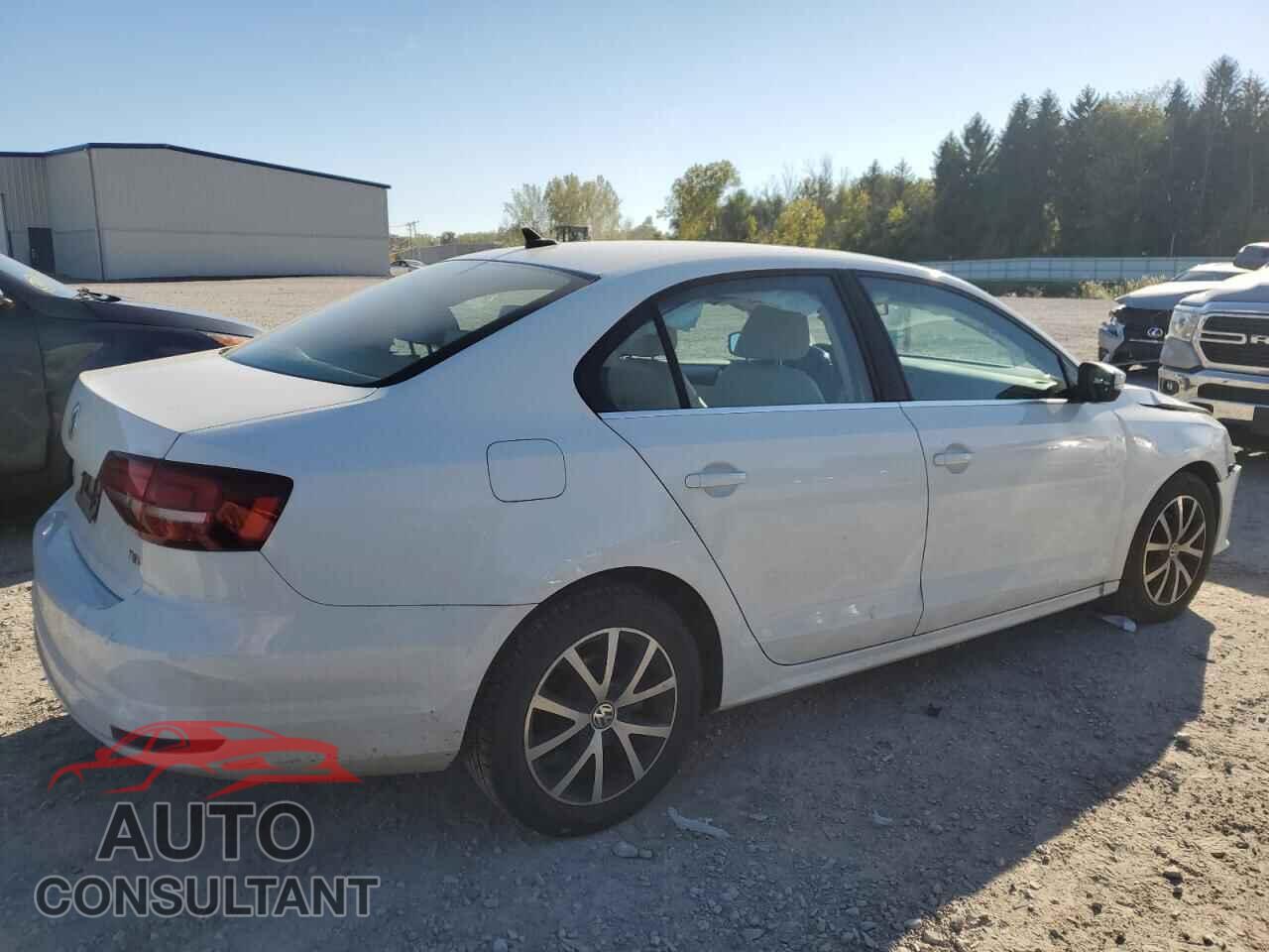 VOLKSWAGEN JETTA 2017 - 3VWDB7AJ8HM363874