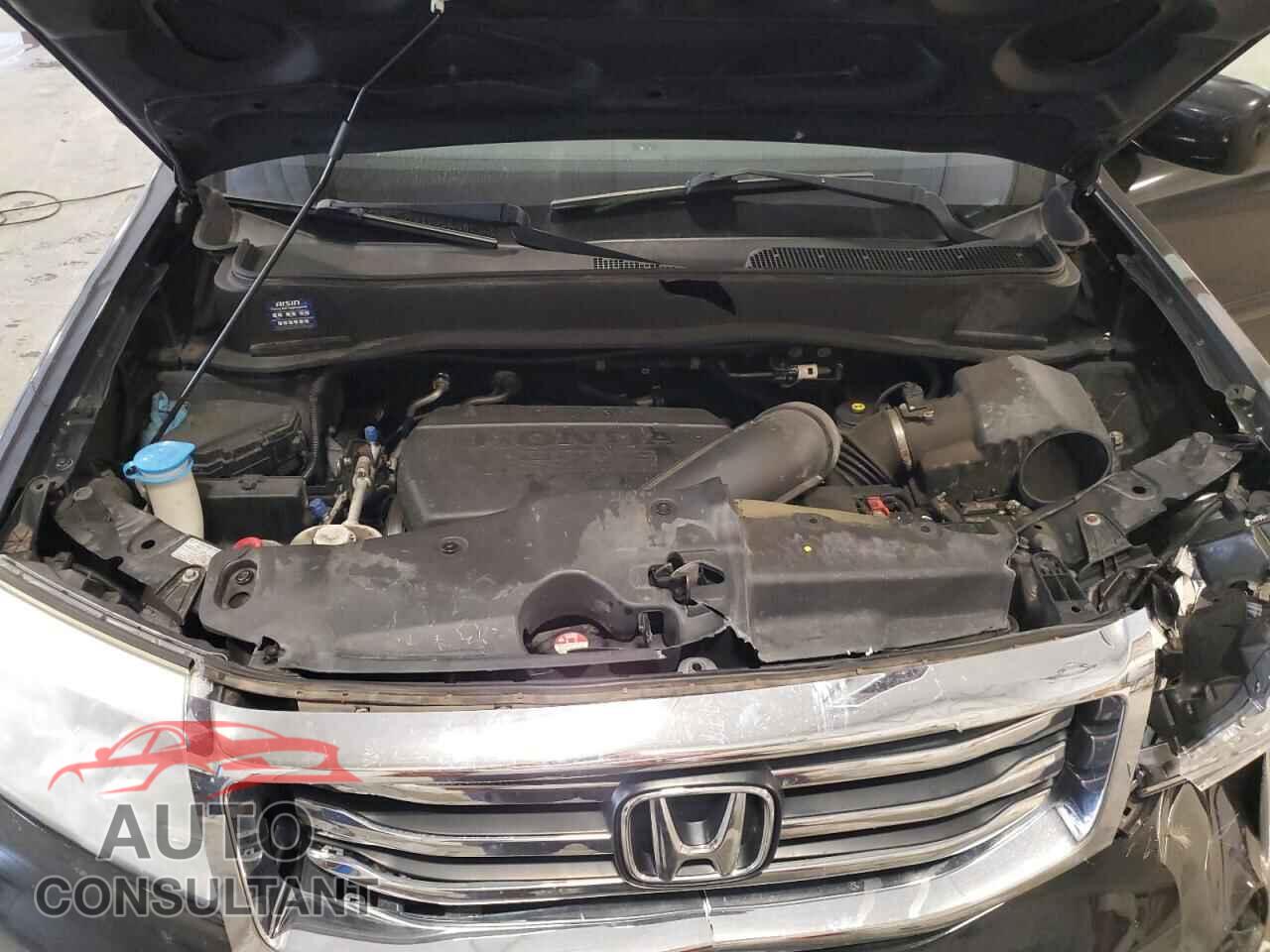HONDA PILOT 2015 - 5FNYF4H49FB072065
