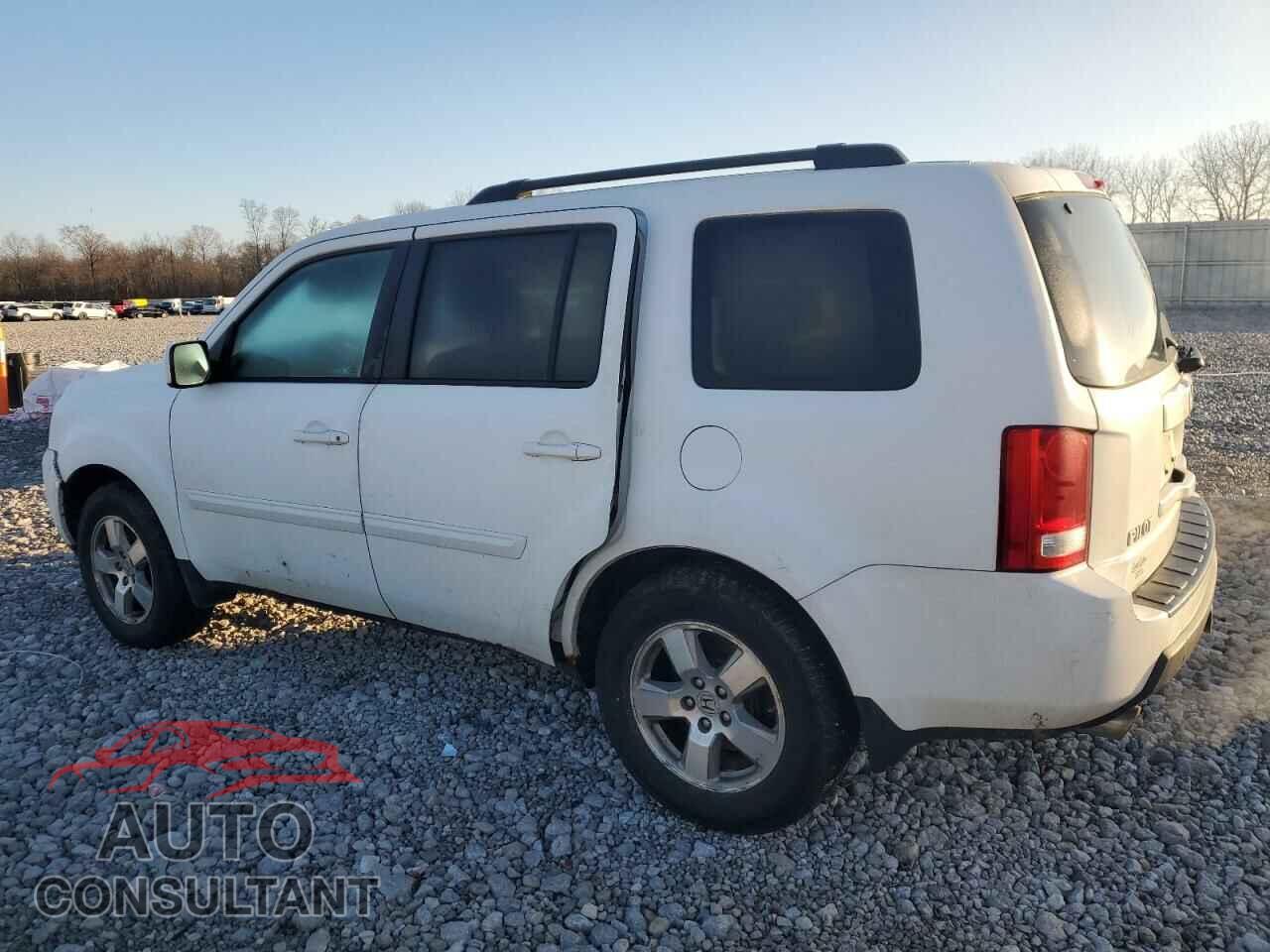HONDA PILOT 2011 - 5FNYF4H57BB042081