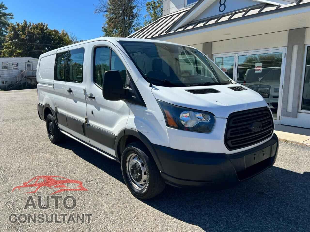 FORD TRANSIT 2017 - 1FTYE1ZM3HKA13258