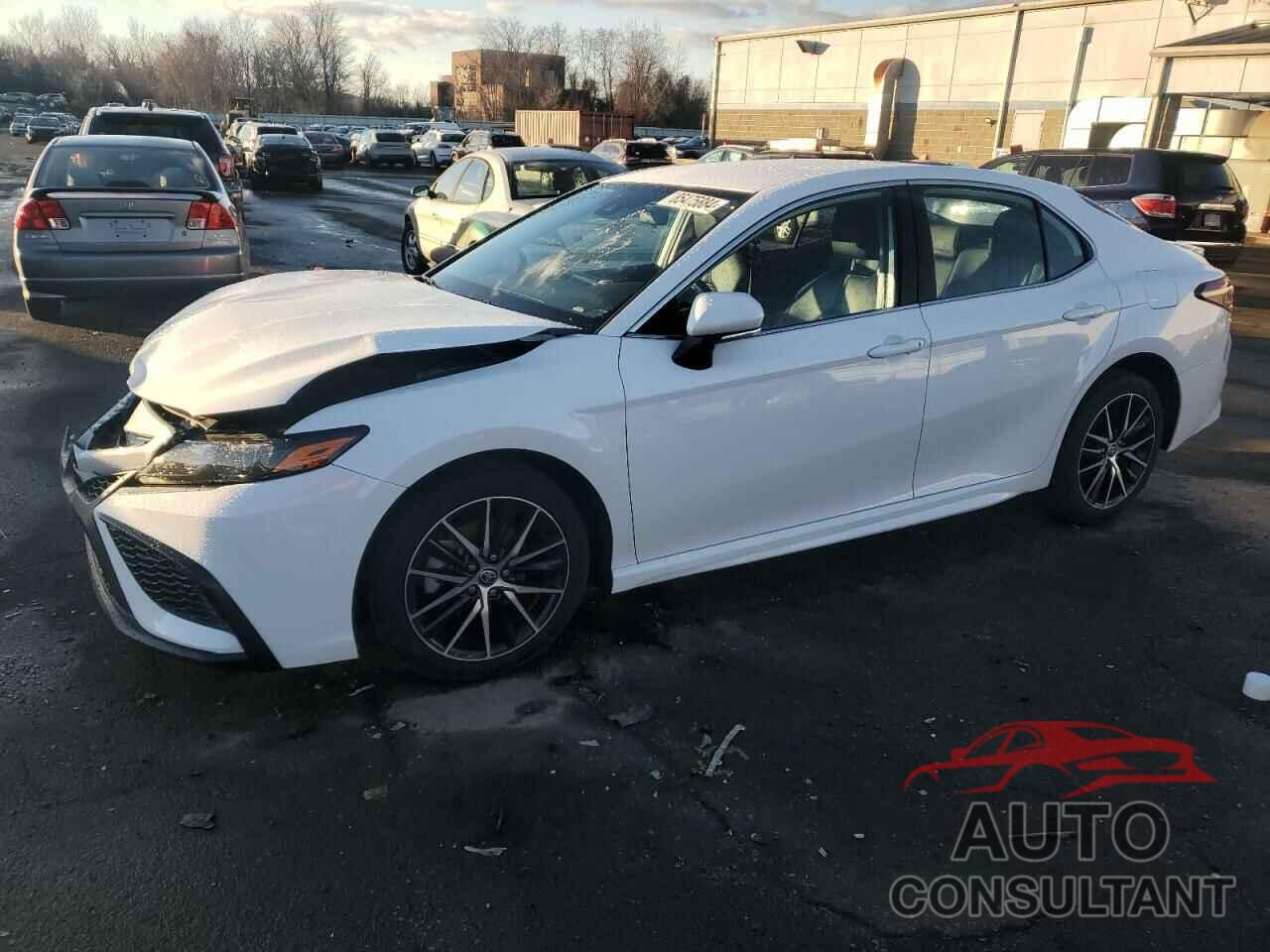 TOYOTA CAMRY 2023 - 4T1G11AK4PU740392