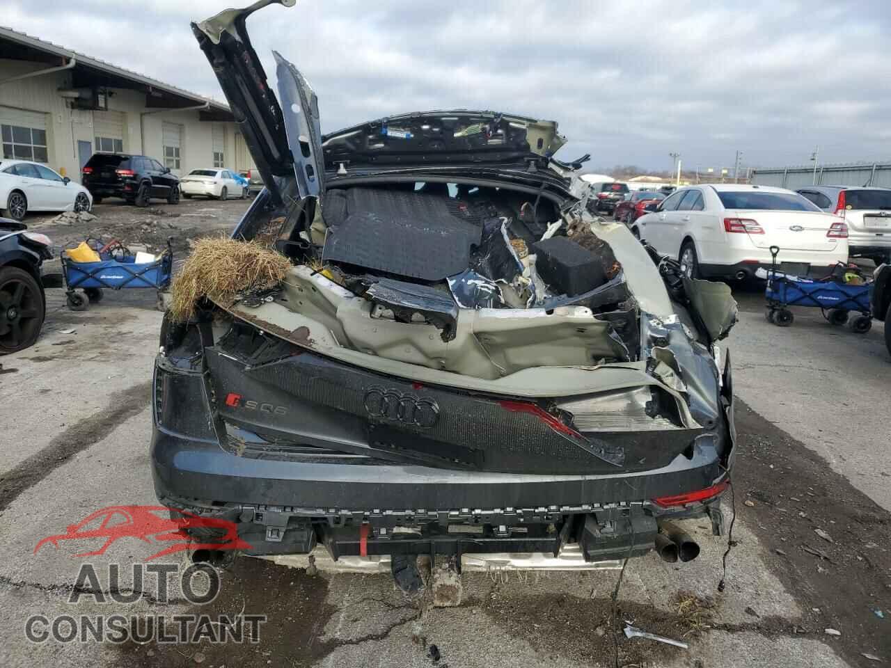 AUDI RS 2021 - WU1ARBF13MD014823