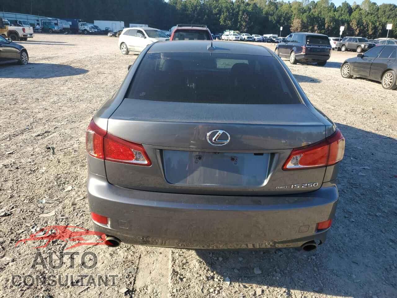 LEXUS IS 2013 - JTHCF5C24D5061638