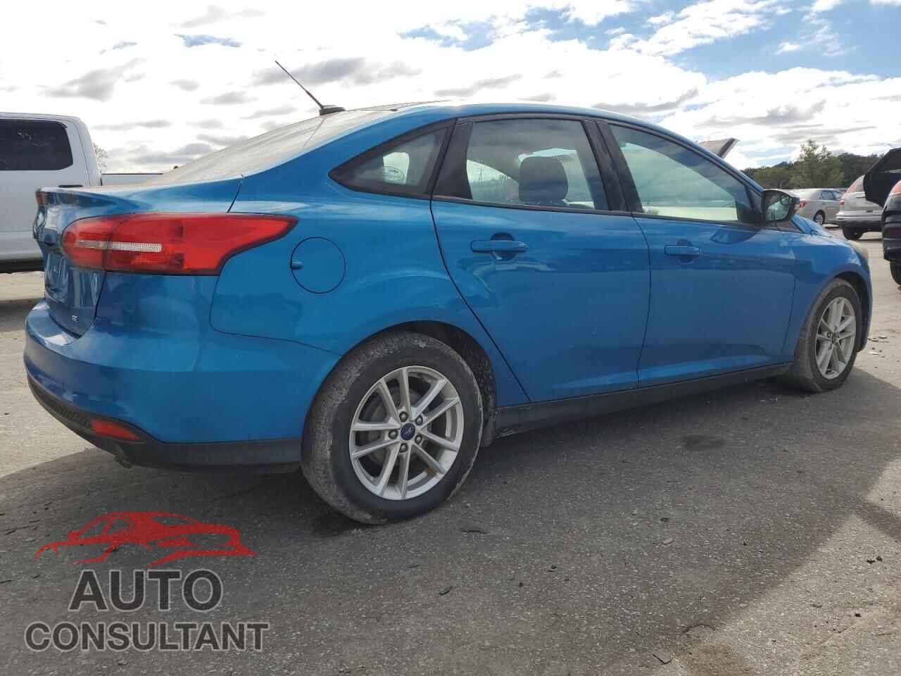 FORD FOCUS 2017 - 1FADP3F23HL201558