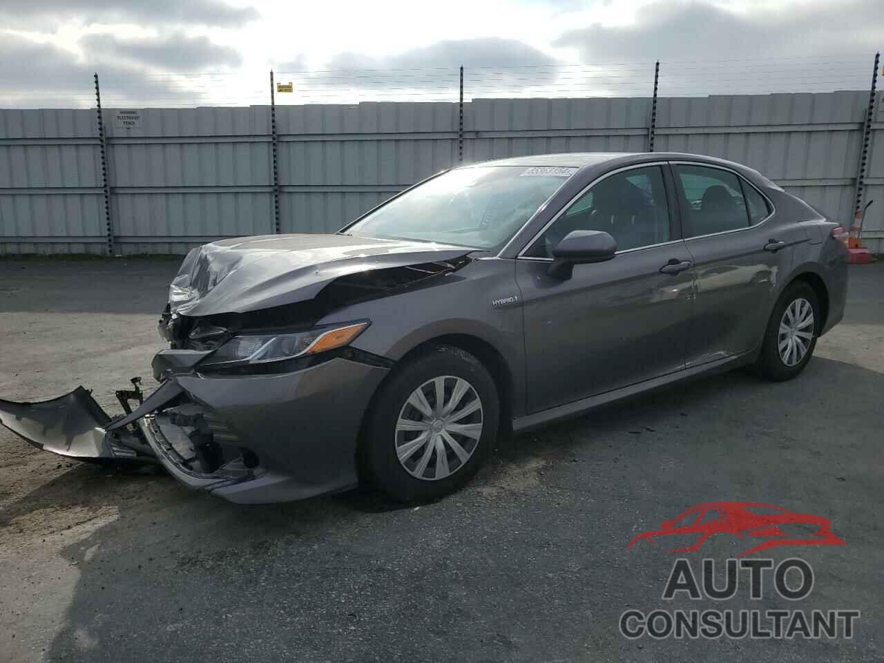 TOYOTA CAMRY 2018 - 4T1B31HK2JU004245