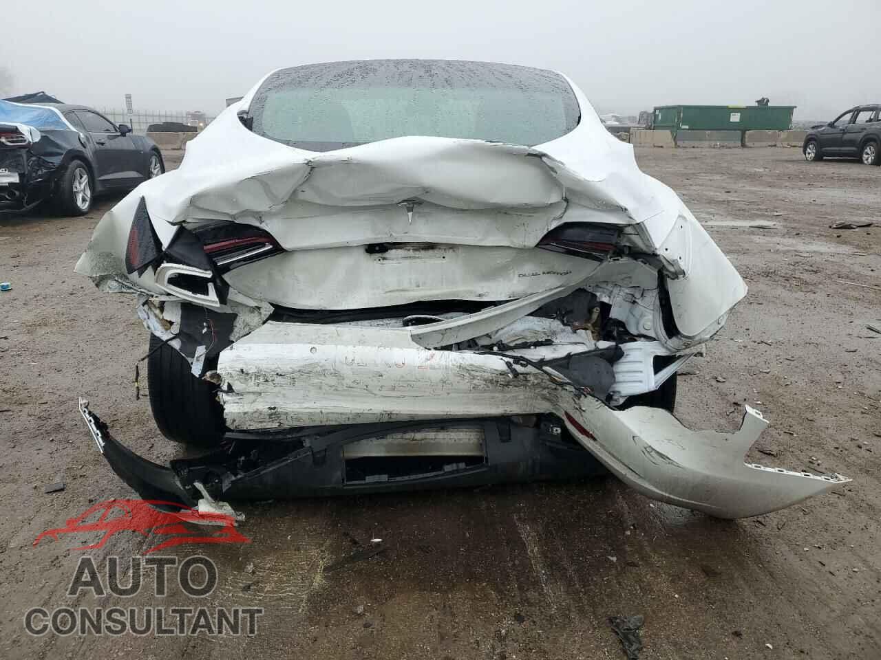 TESLA MODEL 3 2021 - 5YJ3E1EB2MF906642