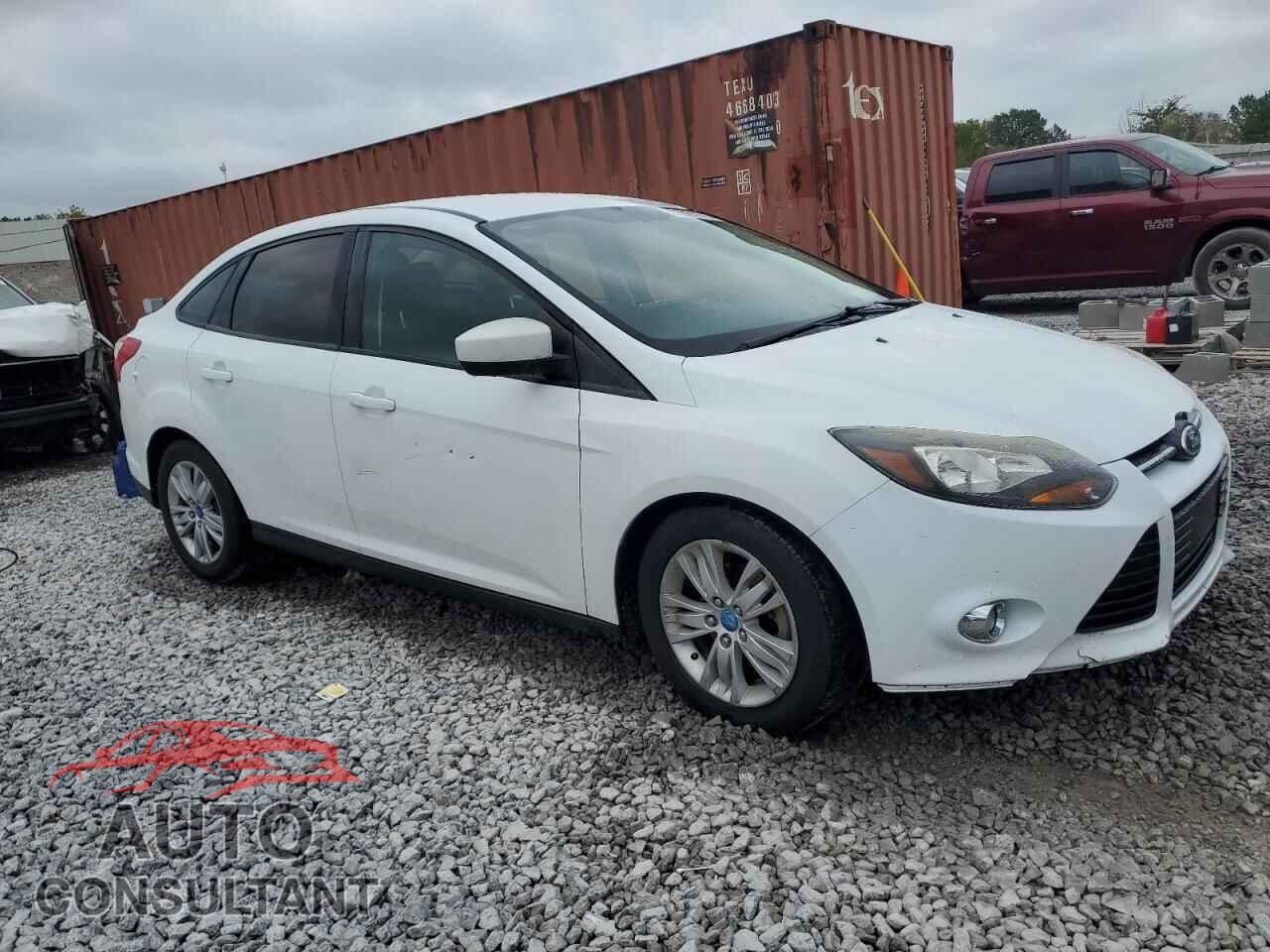FORD FOCUS 2012 - 1FAHP3F28CL217460