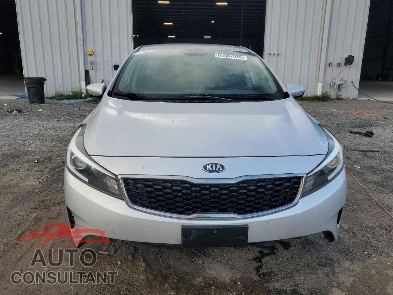KIA FORTE 2017 - 3KPFK4A73HE117873