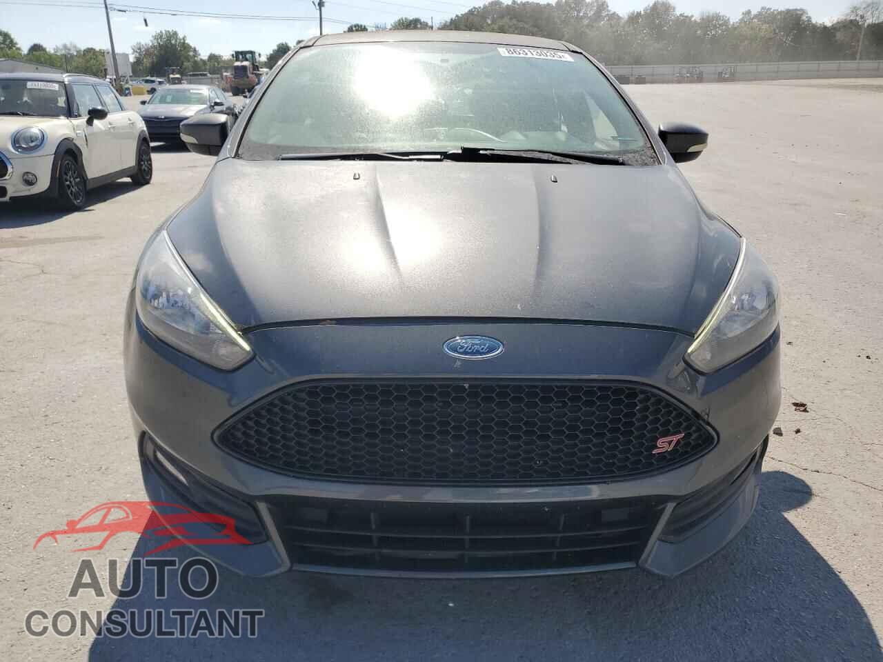 FORD FOCUS 2017 - 1FADP3L94HL292261