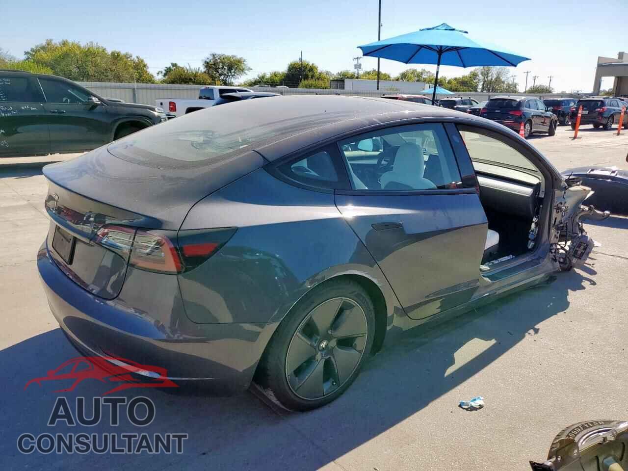 TESLA MODEL 3 2023 - 5YJ3E1EA2PF663068