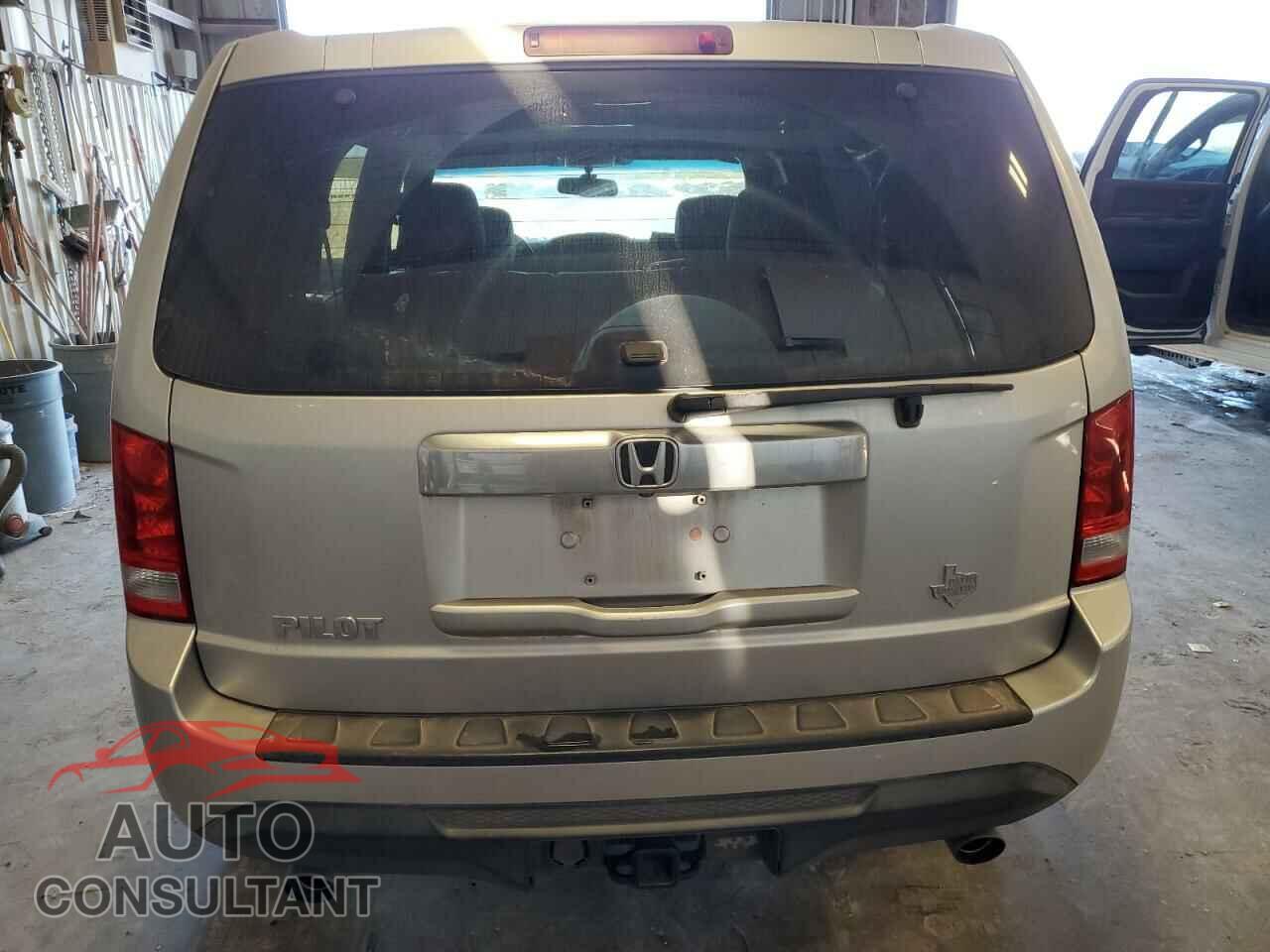 HONDA PILOT 2013 - 5FNYF3H72DB045162
