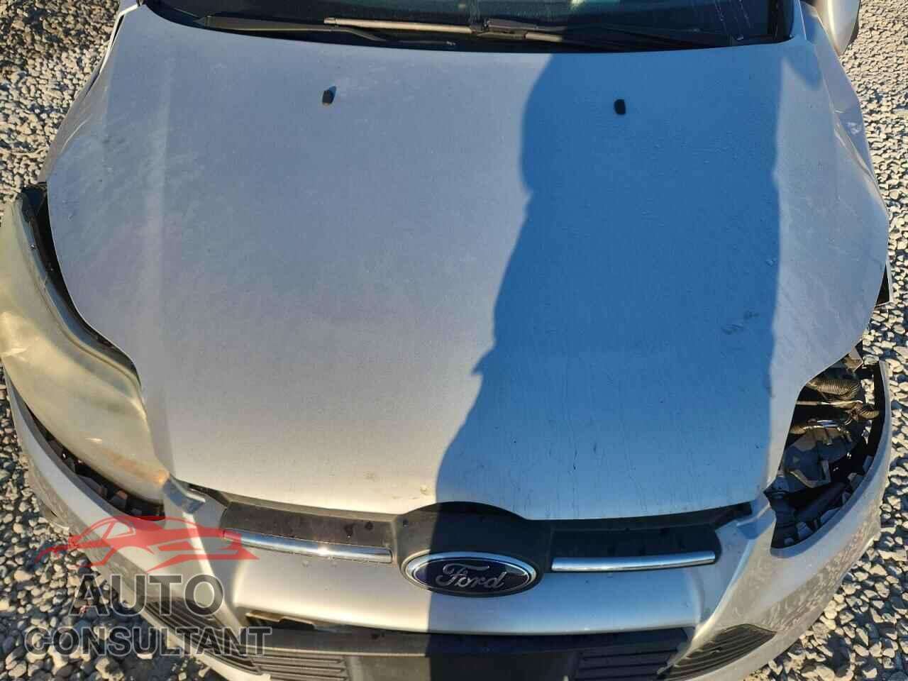 FORD FOCUS 2014 - 1FADP3K2XEL230220