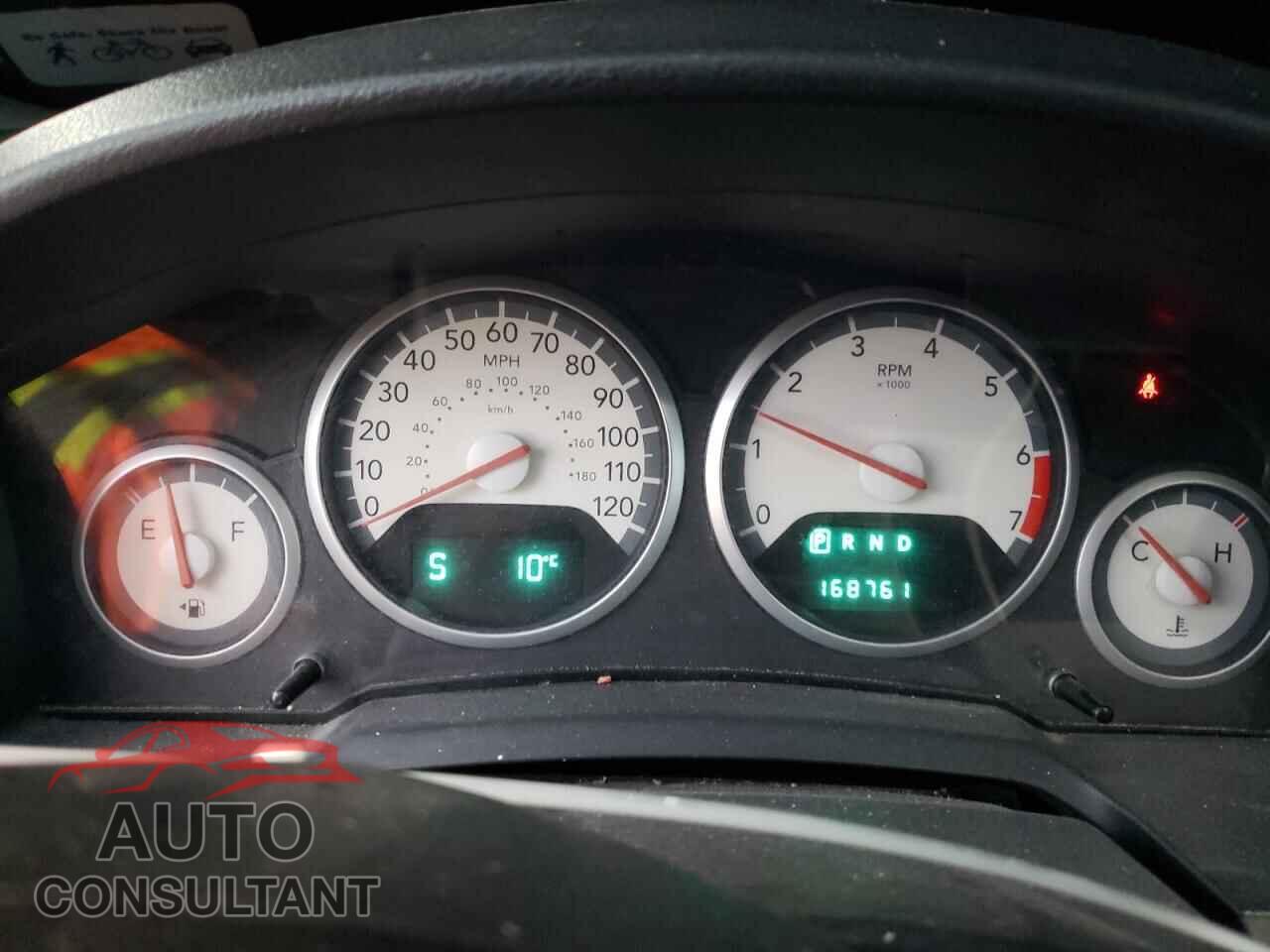 DODGE CARAVAN 2010 - 2D4RN5D17AR126911