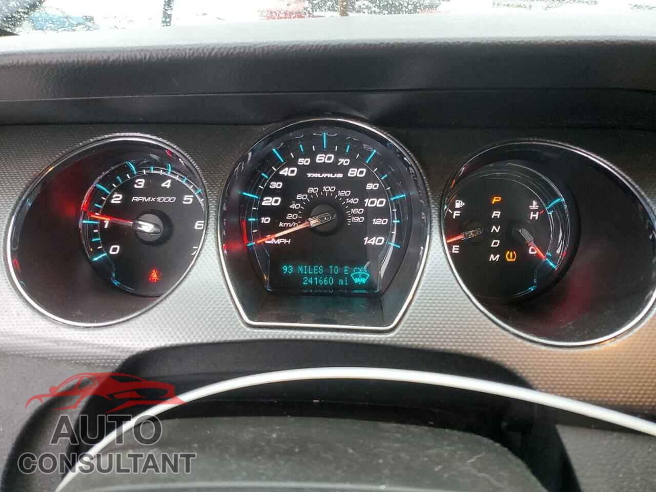 FORD TAURUS 2011 - 1FAHP2EW5BG167316