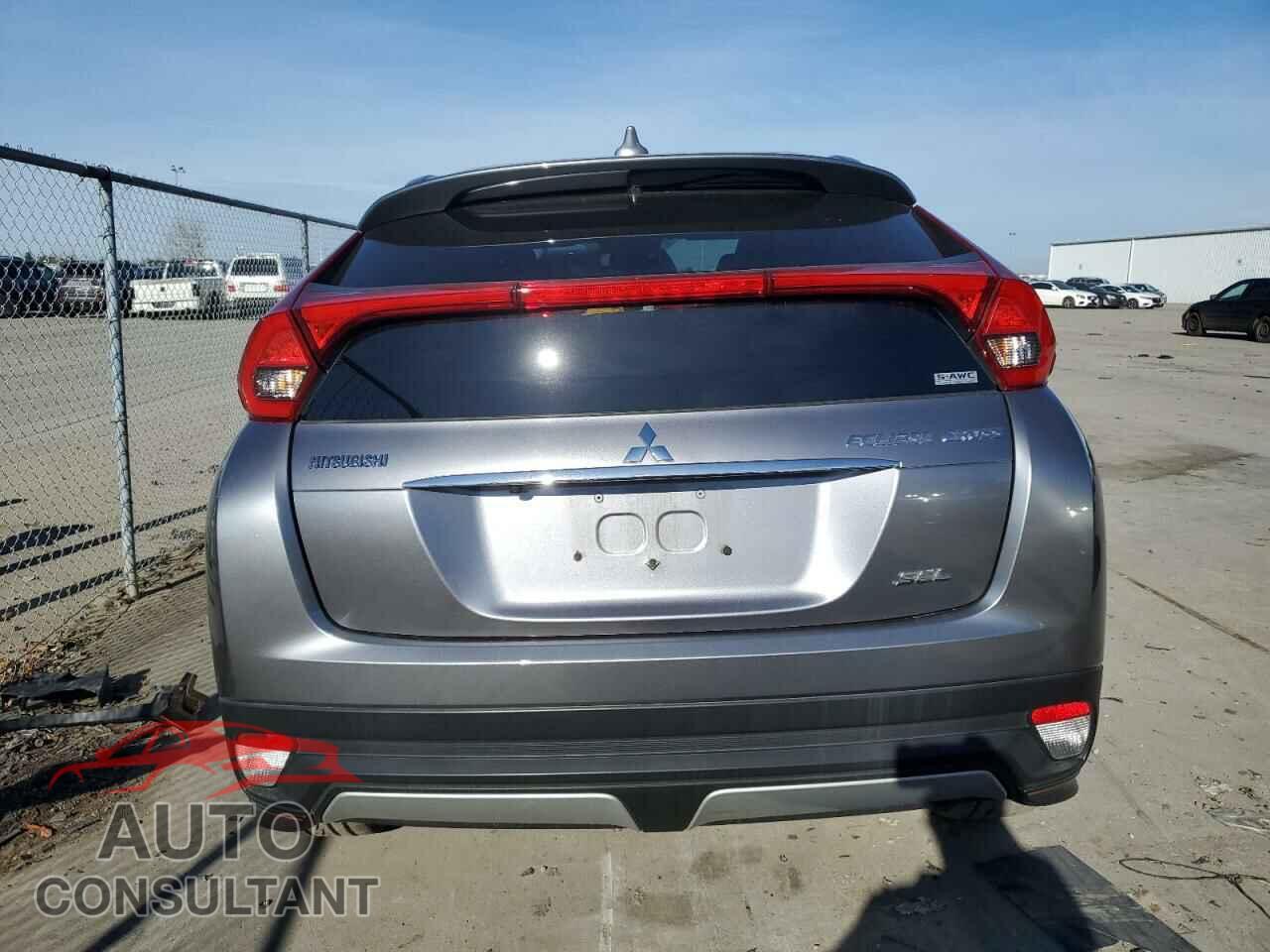 MITSUBISHI ECLIPSE 2018 - JA4AT5AA6JZ061294