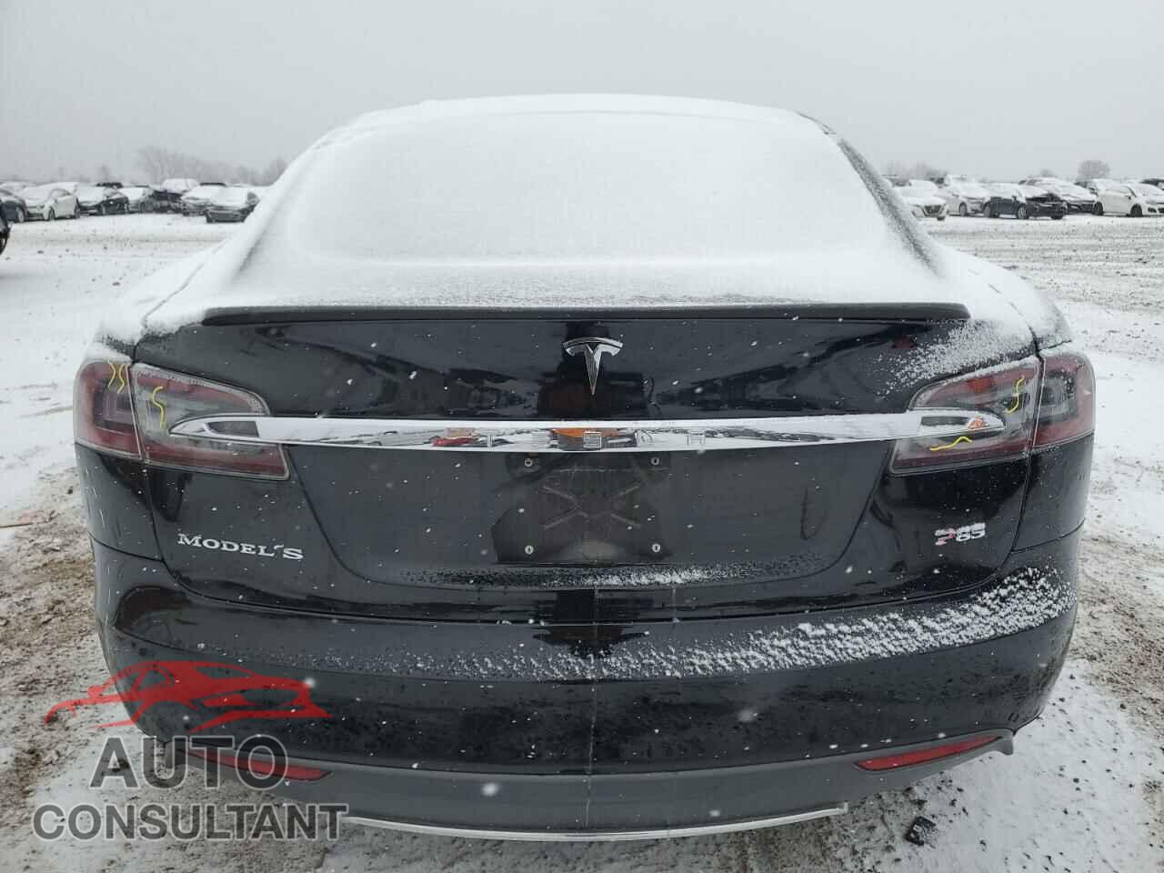 TESLA MODEL S 2013 - 5YJSA1DP9DFP07902