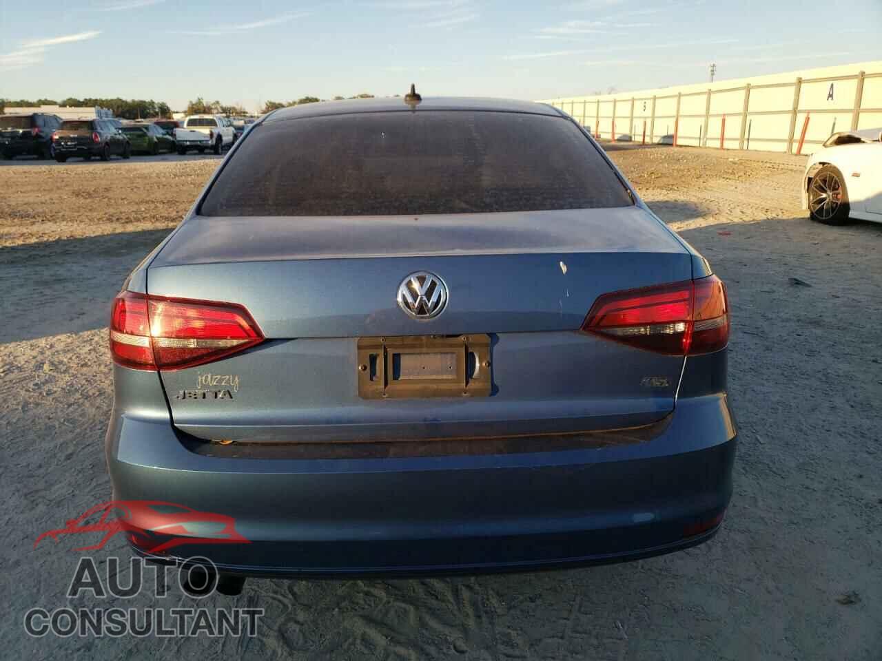 VOLKSWAGEN JETTA 2017 - 3VWDB7AJ6HM275700