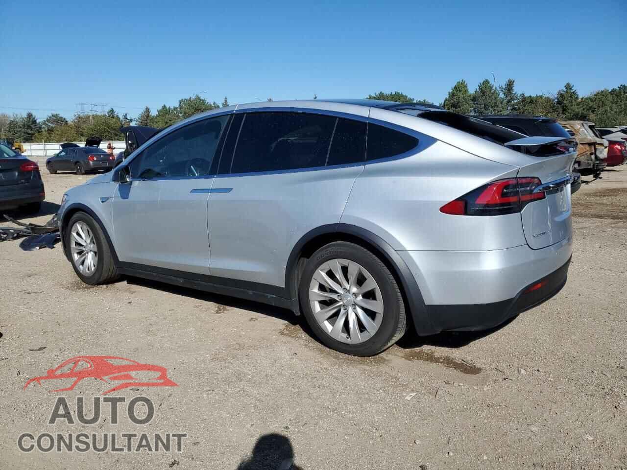 TESLA MODEL X 2016 - 5YJXCBE2XGF017668