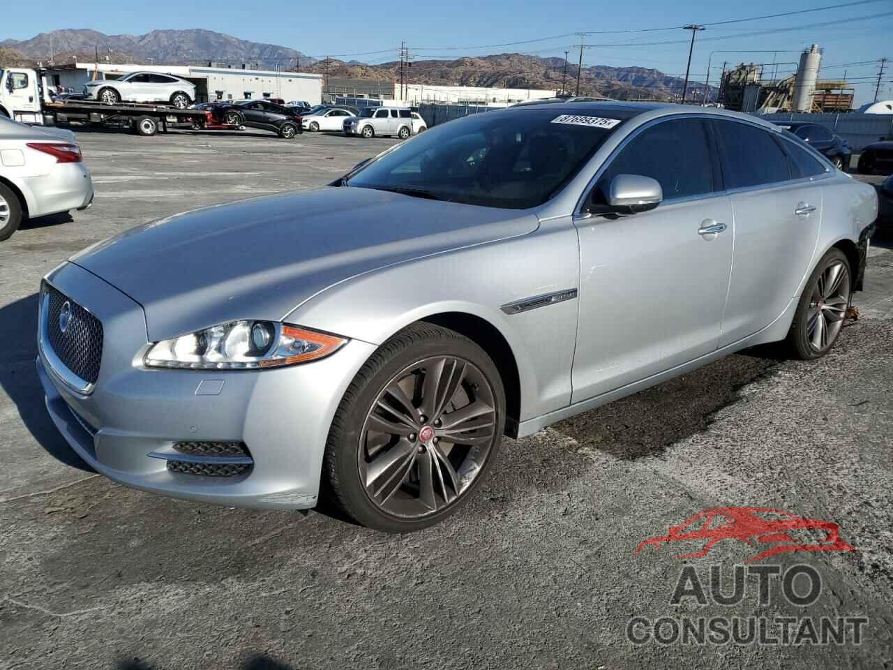 JAGUAR XJ 2011 - SAJWA1JC0BMV13347