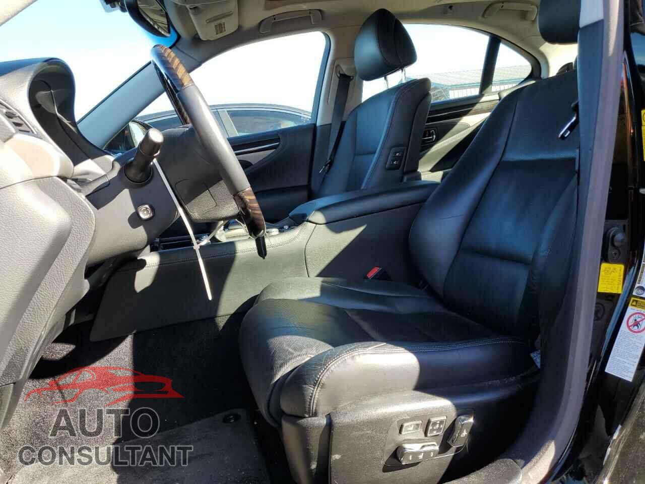 LEXUS LS460 2014 - JTHBL5EF2E5131367