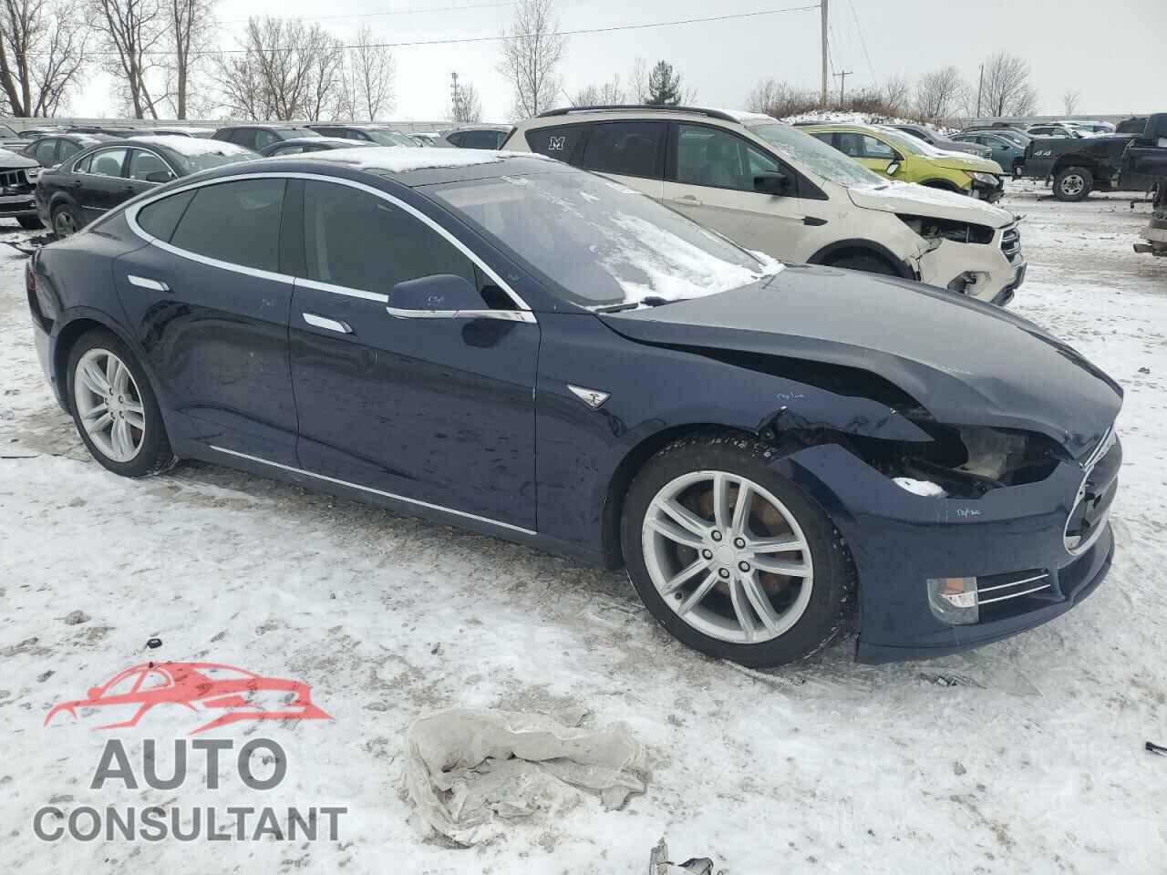 TESLA MODEL S 2013 - 5YJSA1CP8DFP20013