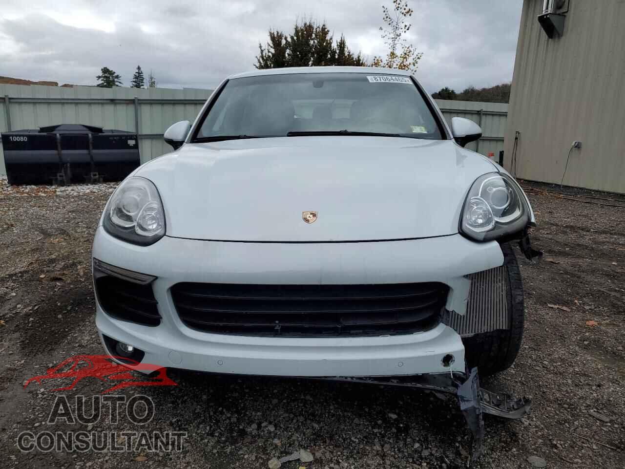 PORSCHE CAYENNE 2015 - WP1AF2A21FLA30483