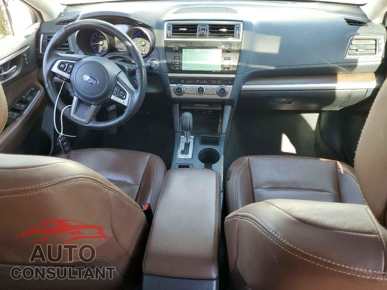 SUBARU OUTBACK 2017 - 4S4BSATC7H3371807