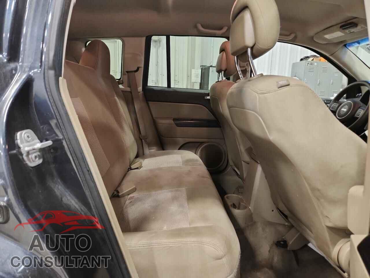 JEEP COMPASS 2014 - 1C4NJCBA4ED777159