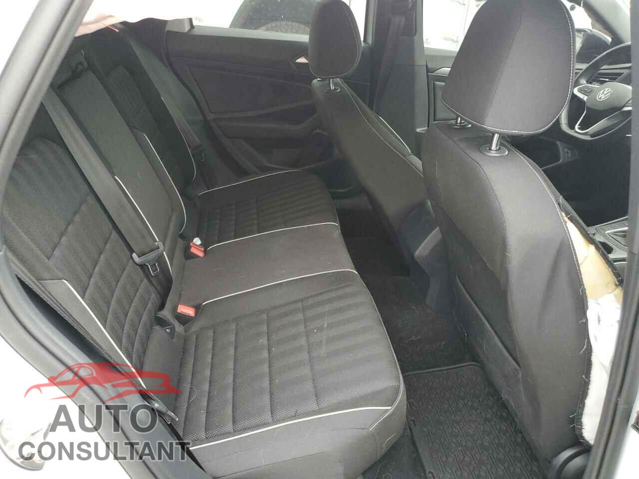 VOLKSWAGEN JETTA 2023 - 3VWAM7BU2PM012995