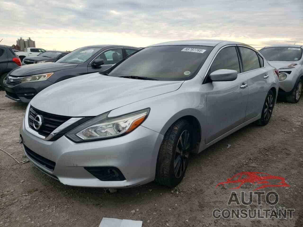 NISSAN ALTIMA 2018 - 1N4AL3AP2JC183299