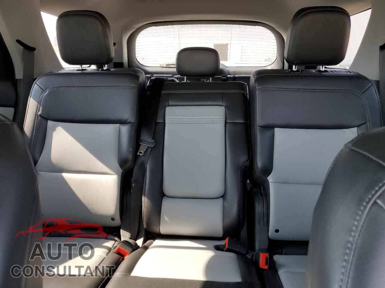 FORD EXPLORER 2022 - 1FMSK8DH8NGB08703
