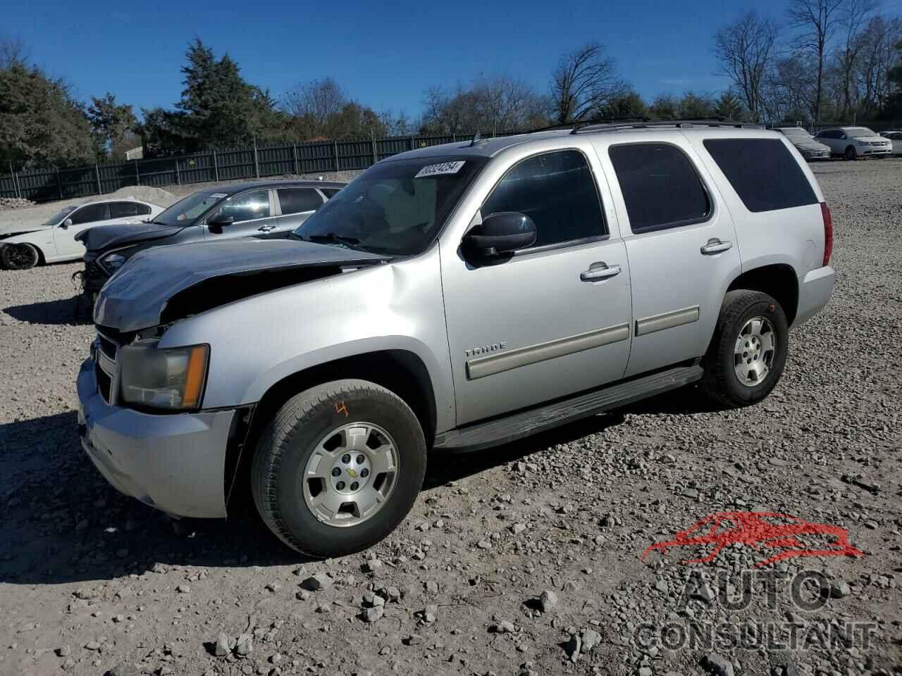 CHEVROLET TAHOE 2011 - 1GNSCAE08BR345409