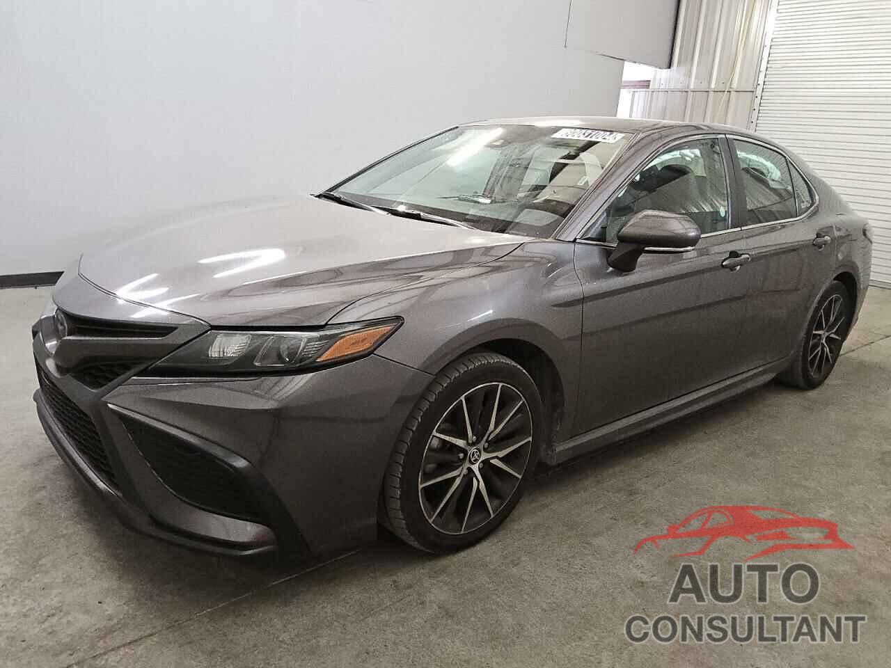 TOYOTA CAMRY 2022 - 4T1G11AK4NU631010