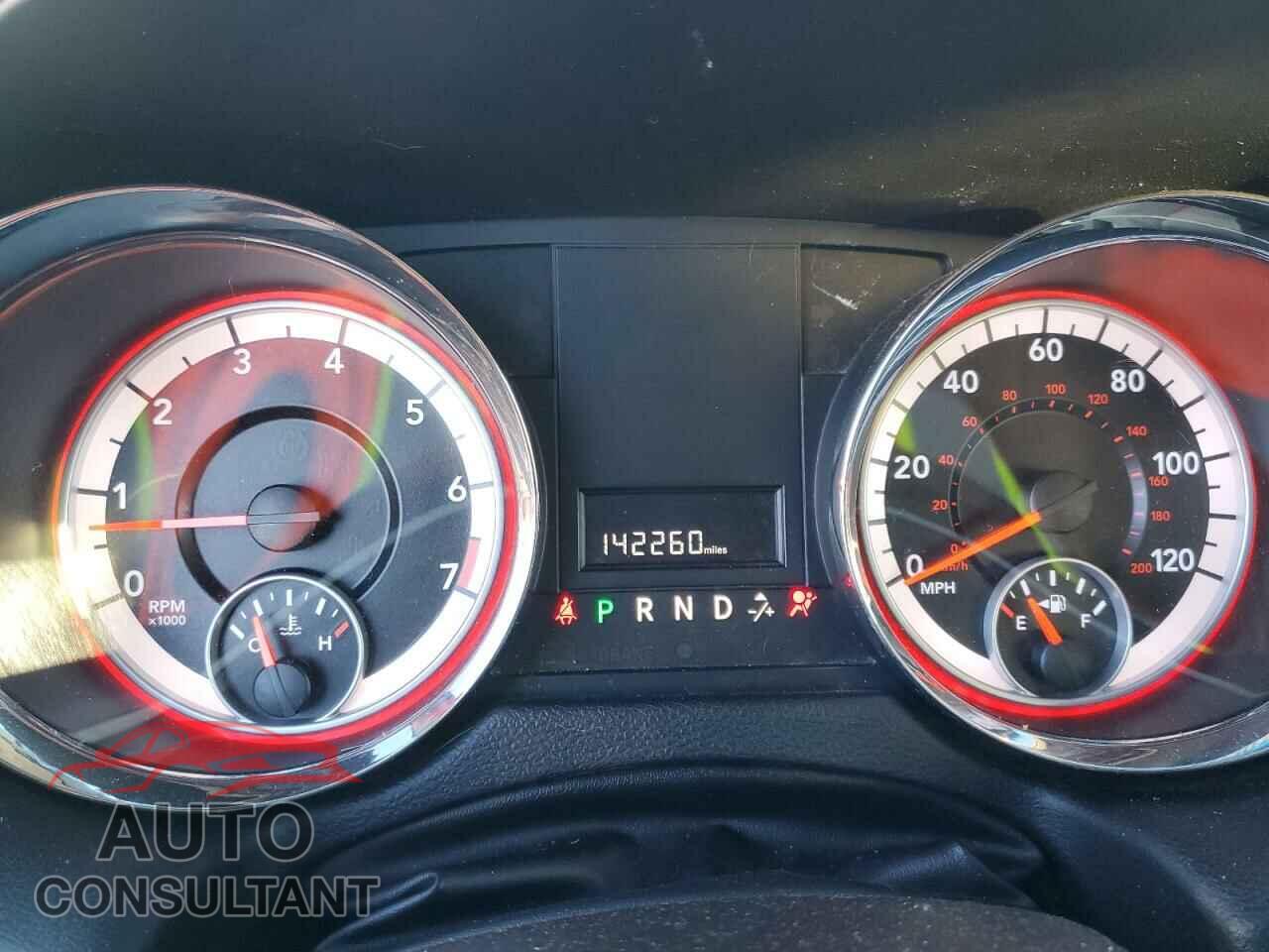 DODGE CARAVAN 2013 - 2C4RDGBG7DR640586