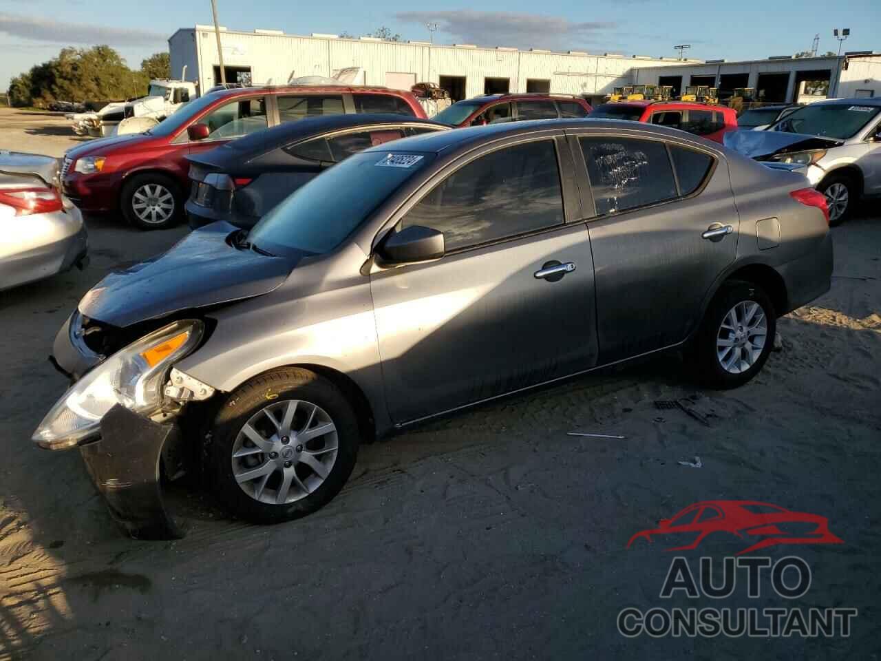 NISSAN VERSA 2018 - 3N1CN7AP2JL870164