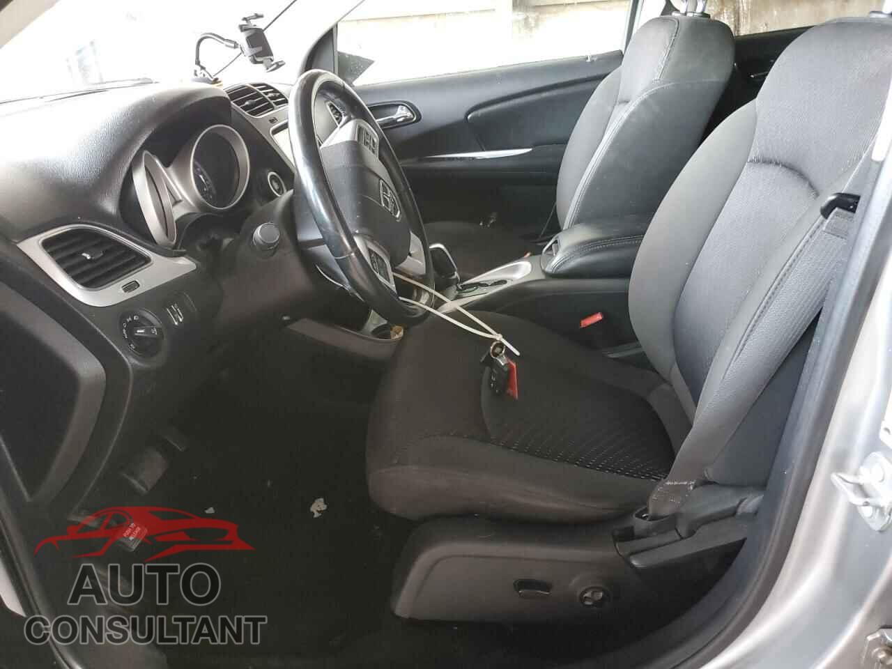 DODGE JOURNEY 2019 - 3C4PDCBB0KT867455