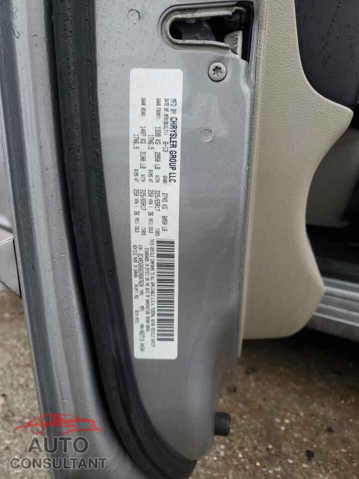 DODGE CARAVAN 2013 - 2C4RDGBG6DR807620