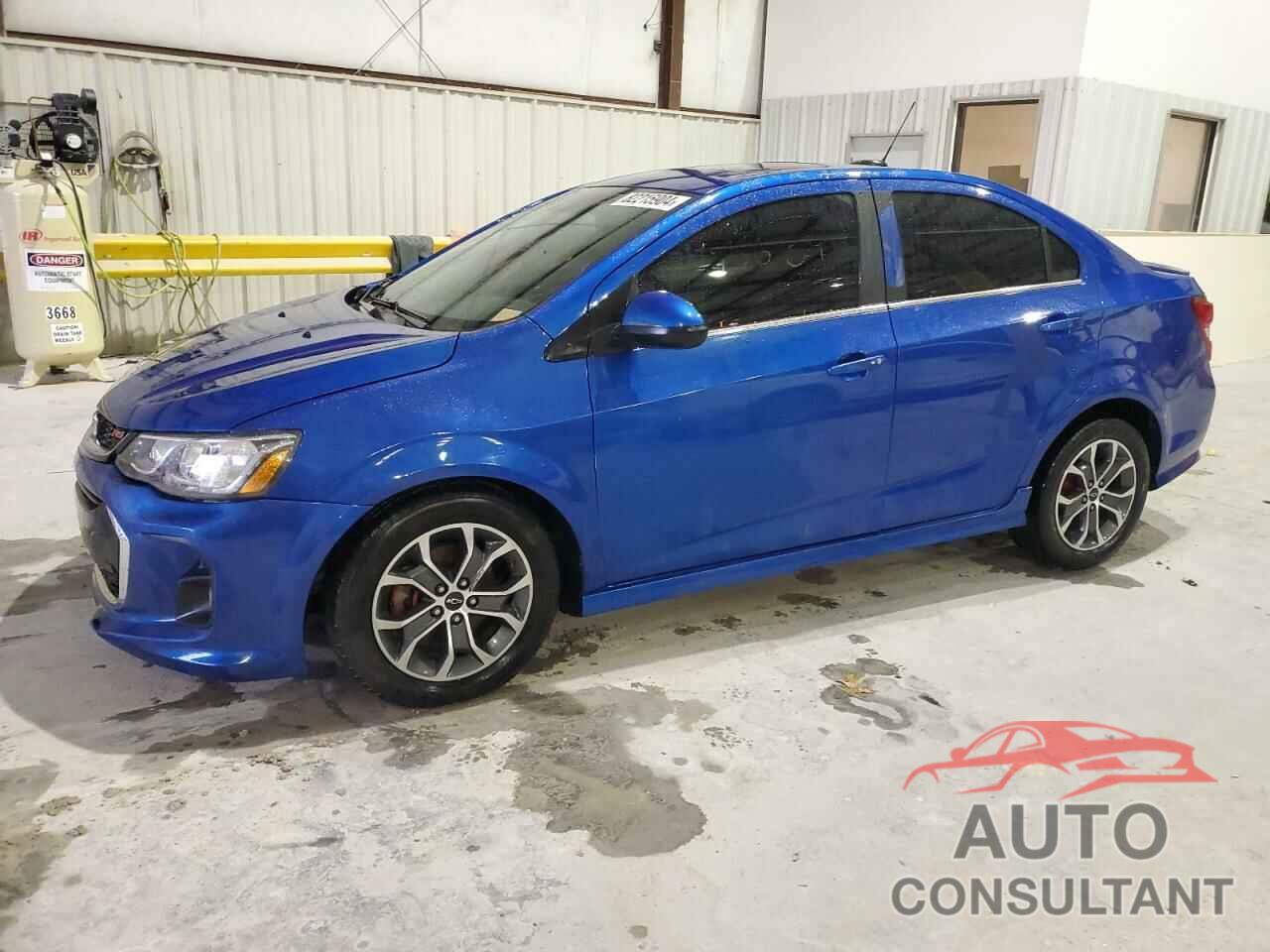CHEVROLET SONIC 2019 - 1G1JD5SBXK4149119