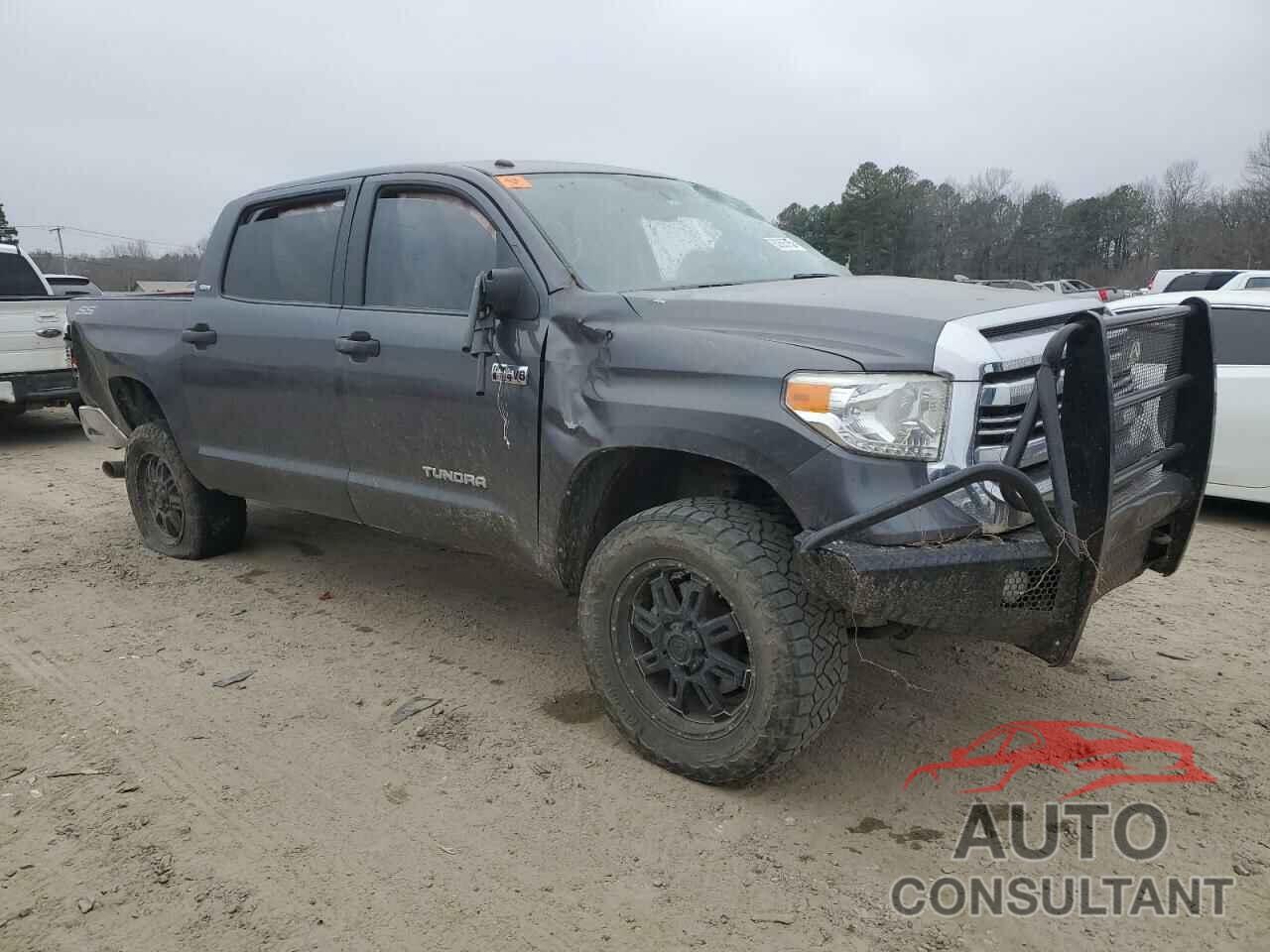 TOYOTA TUNDRA 2017 - 5TFDW5F16HX610209