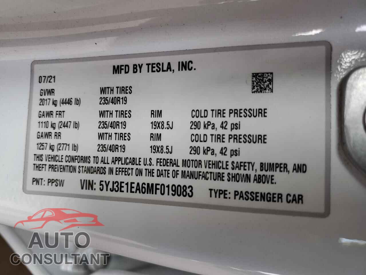 TESLA MODEL 3 2021 - 5YJ3E1EA6MF019083