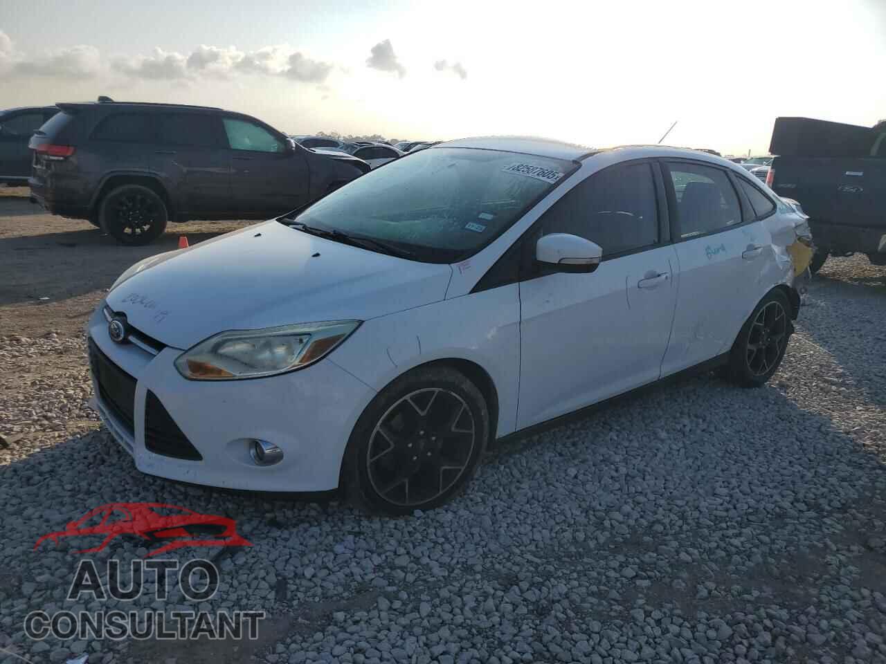 FORD FOCUS 2014 - 1FADP3F22EL130333