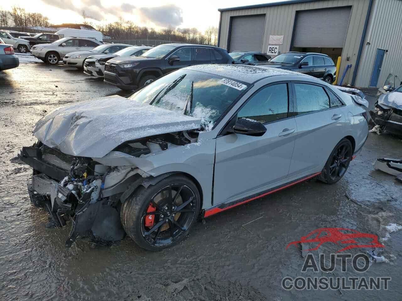 HYUNDAI ELANTRA 2024 - KMHLW4DK2RU022257