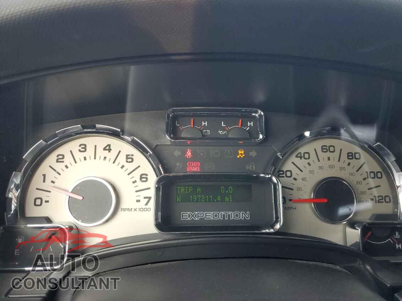 FORD EXPEDITION 2011 - 1FMJU2A55BEF07427